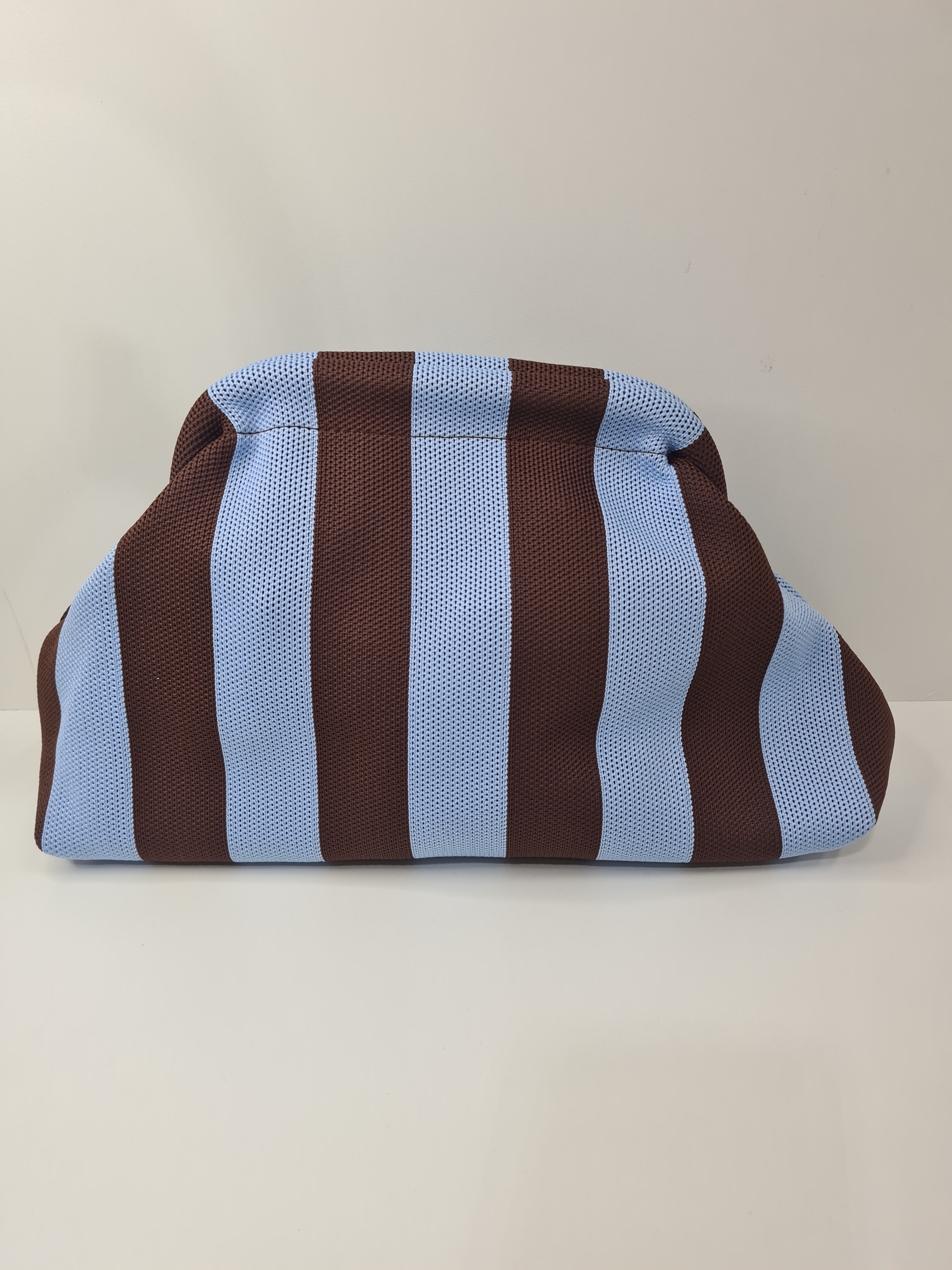 BOLSO DE MANO RAYAS