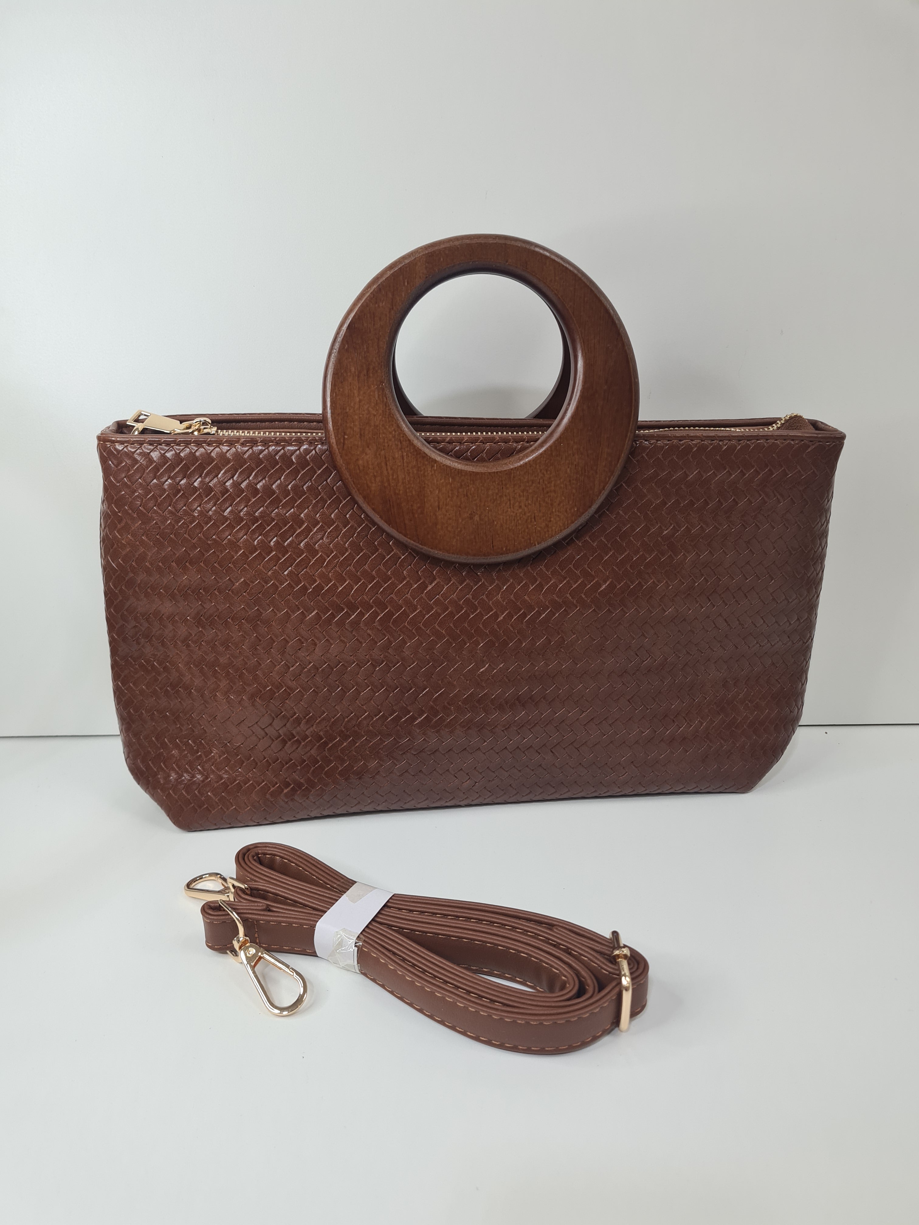 BOLSO DE MANO TRENZADO ASA REDONDA