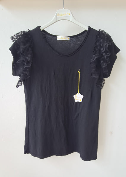 Camiseta personalizada con volante topitos